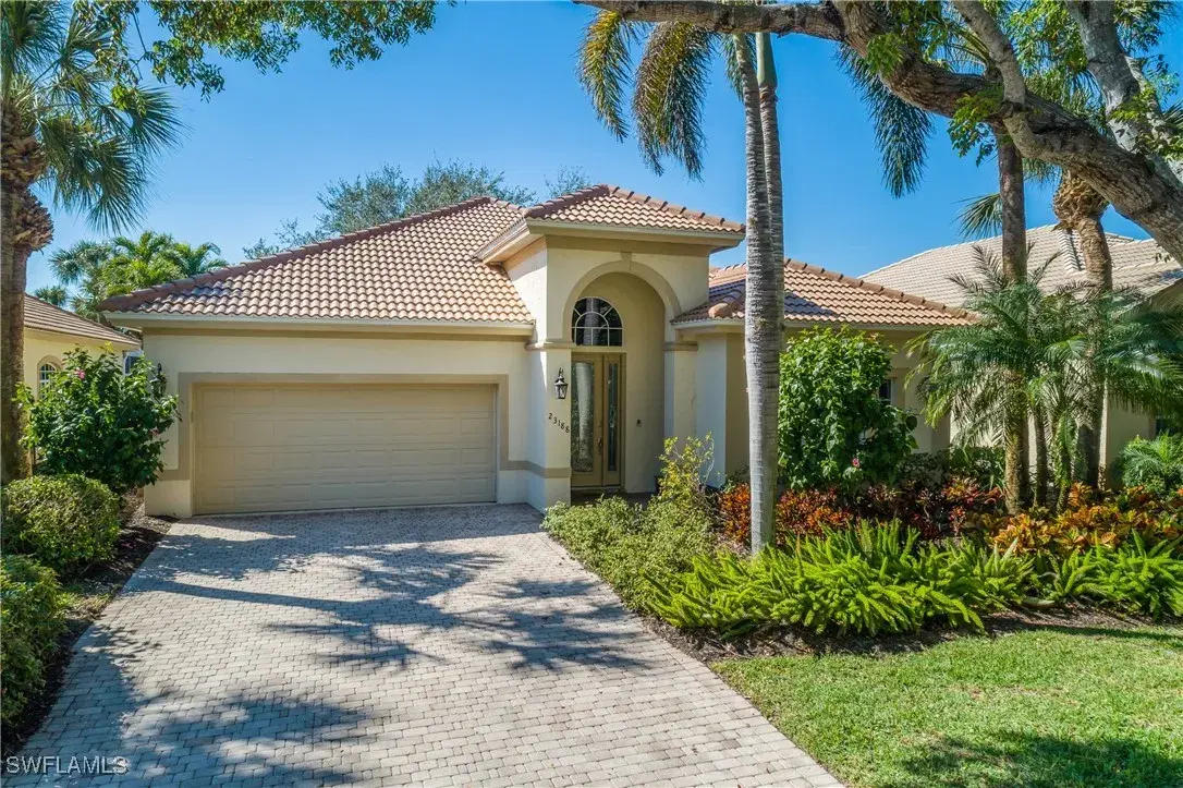 Picture of 23188 Oakglen Ln, Estero, FL 34135
