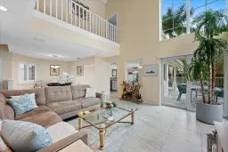 Picture of 223 W Canterbury Drive W, Palm Beach Gardens, FL 33418