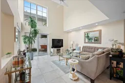 Picture of 223 W Canterbury Drive W, Palm Beach Gardens, FL 33418