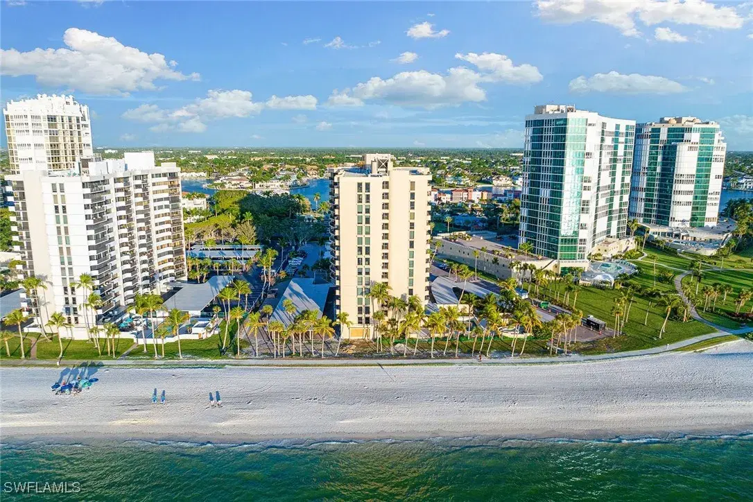 Picture of 4001 Gulf Shore Blvd N 904, Naples, FL 34103
