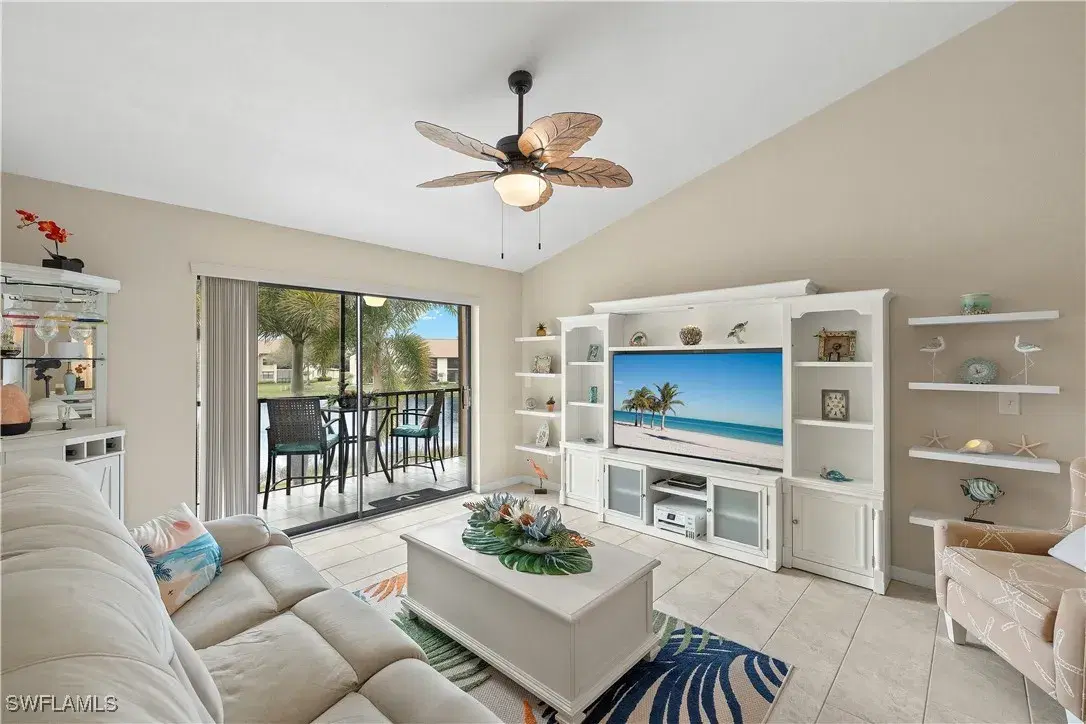 Picture of 8383 Charter Club Cir 9, Fort Myers, FL 33919