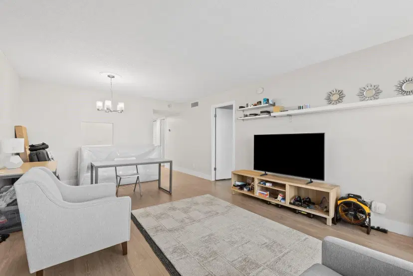 Picture of 1800 N Andrews Ave 12K, Fort Lauderdale FL 33311