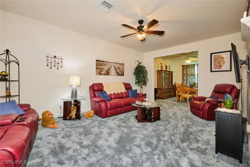 Picture of 605 Louis Ave, Lehigh Acres FL 33972