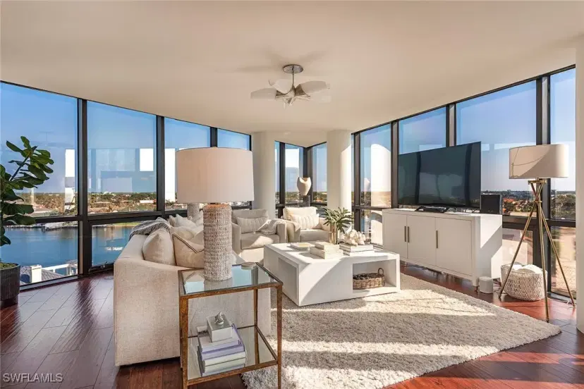 Picture of 4751 Gulf Shore Blvd N 905, Naples FL 34103
