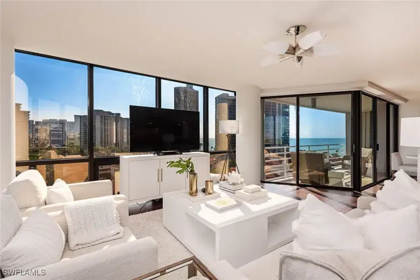 Picture of 4751 Gulf Shore Blvd N 905, Naples FL 34103