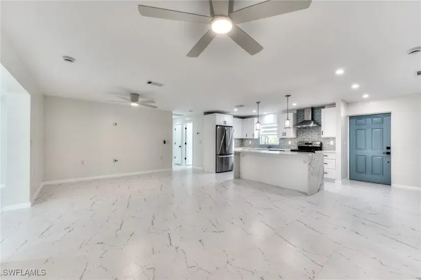 Picture of 9239 Kincaid Ct, Sanibel FL 33957