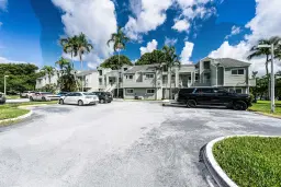 Picture of 3401 NW 44Th Street 206, Oakland Park, FL 33309
