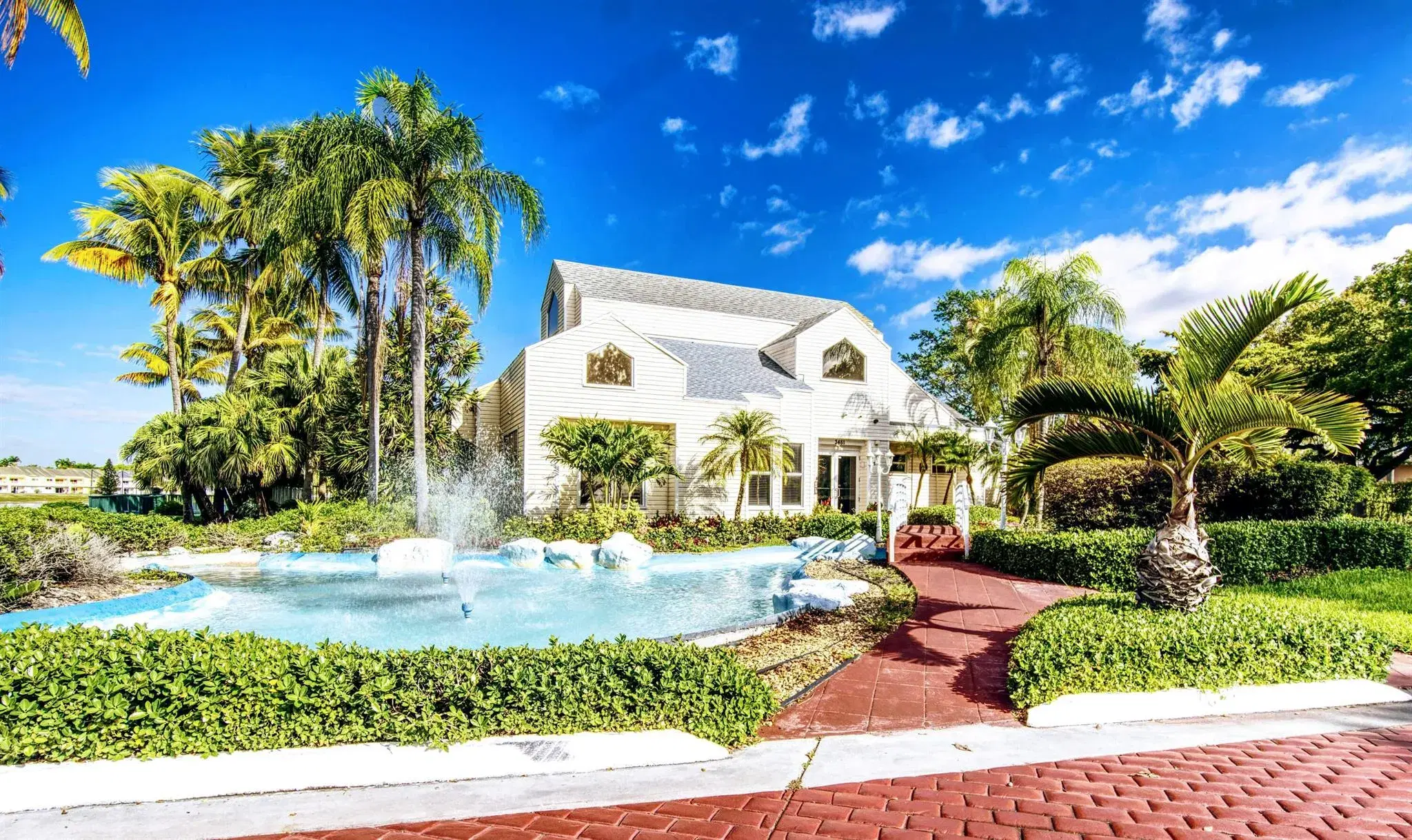 Picture of 3401 NW 44Th Street 205, Lauderdale Lakes, FL 33309