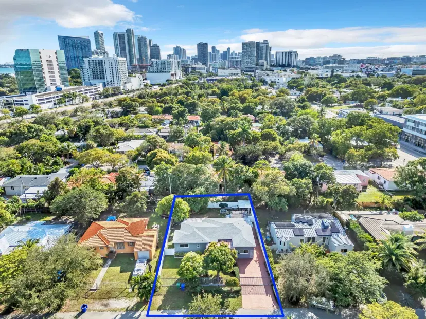 Picture of 230 NE 48Th St, Miami FL 33137