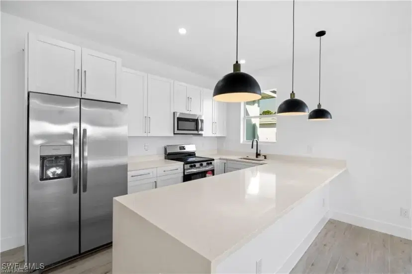 Picture of 824 Chemstrand St E, Lehigh Acres FL 33974