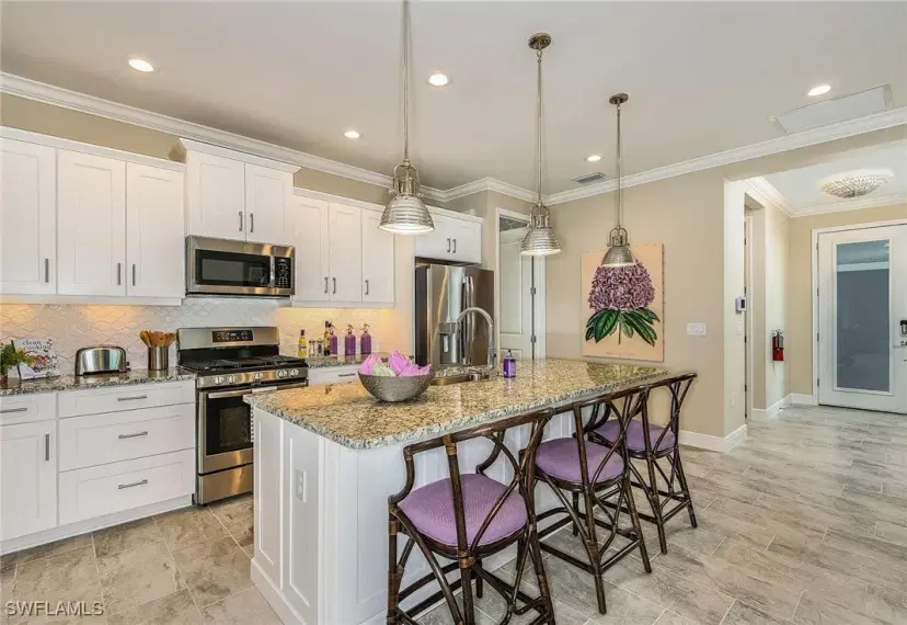 Picture of 4636 Skysail Dr, Naples FL 34120