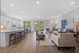 Picture of 382 Deauville Loop, Naples, FL 34114