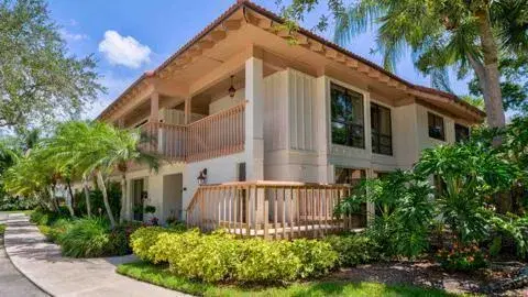 Picture of 419 Brackenwood Lane S 419, Palm Beach Gardens, FL 33418