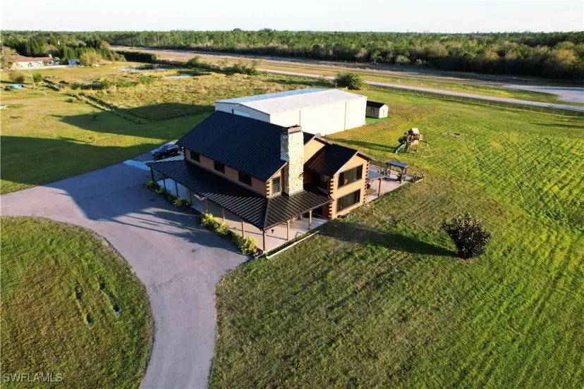 Picture of 3040 Trail Dairy Cir, North Fort Myers FL 33917