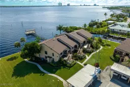 Picture of 15477 Admiralty Cir 1, North Fort Myers, FL 33917