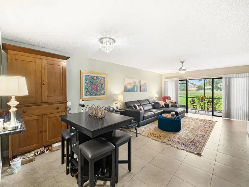 Picture of 2916 SW 22Nd Circle 201B, Delray Beach FL 33445