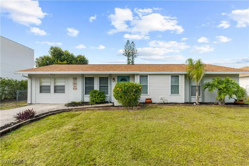 Picture of 28232 Mango Dr, Bonita Springs FL 34134