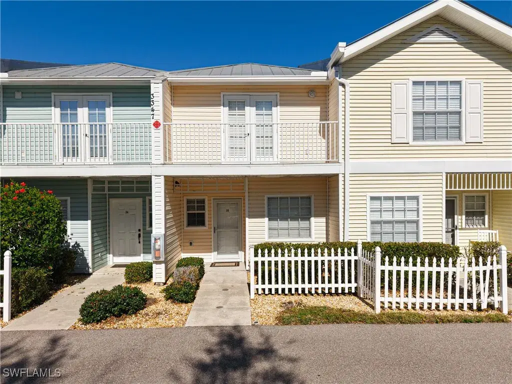 Picture of 3347 N Key Dr 35, North Fort Myers, FL 33903