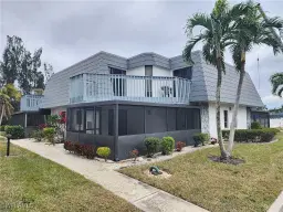 Picture of 16081 Amberwood Lake CT 3, Fort Myers, FL 33908