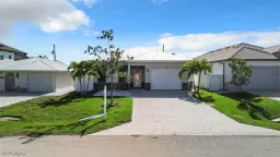 Picture of 828 100Th Ave N, Naples, FL 34108