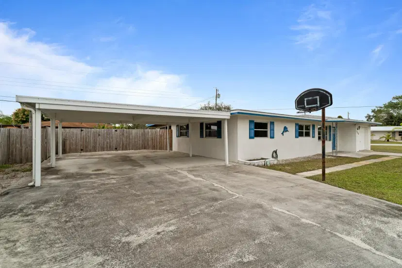 Picture of 1121 NW 15Th Terrace, Stuart FL 34994