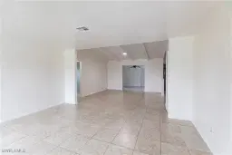 Picture of 1107 SE 37Th St, Cape Coral, FL 33904