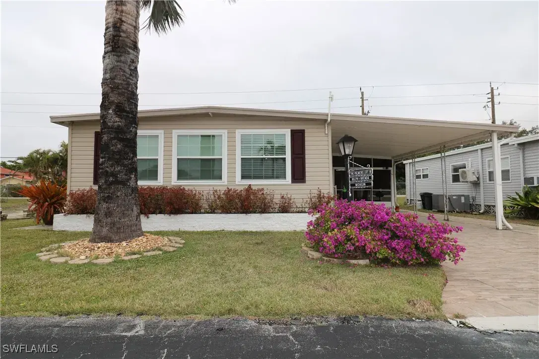 Picture of 19 Williamsburg Way, Fort Myers, FL 33908