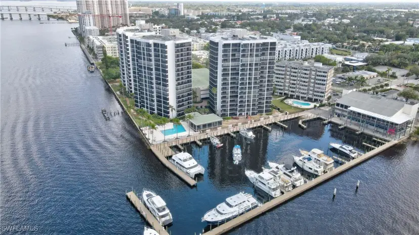 Picture of 1900 Virginia Ave 103, Fort Myers FL 33901