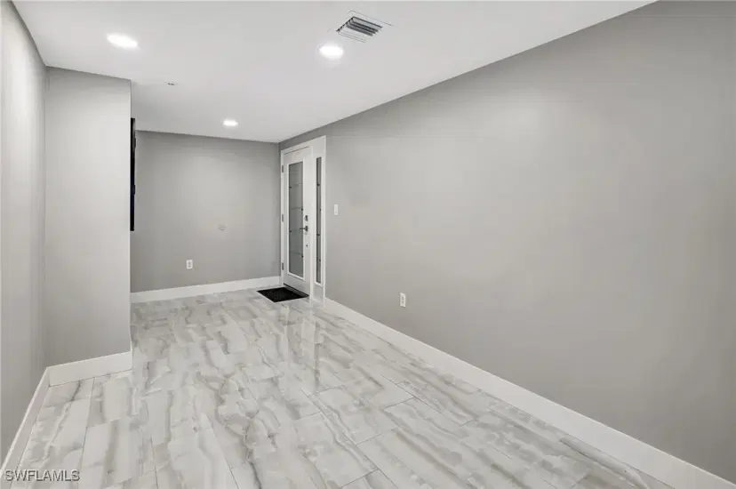 Picture of 1900 Virginia Ave 103, Fort Myers FL 33901