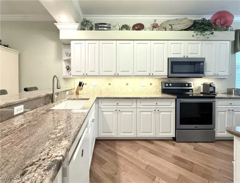 Picture of 7605 Arbor Lakes Ct 528, Naples FL 34112