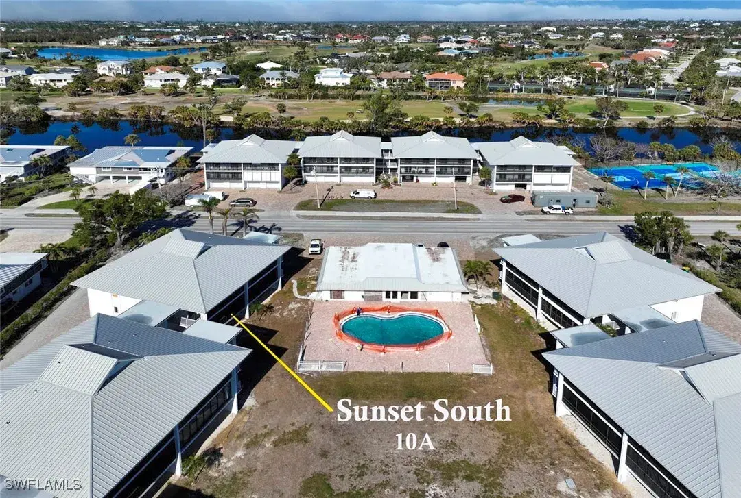 Picture of 1341 Middle Gulf Dr 10A, Sanibel, FL 33957