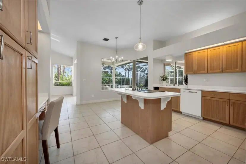 Picture of 25031 Goldcrest Dr, Bonita Springs FL 34134