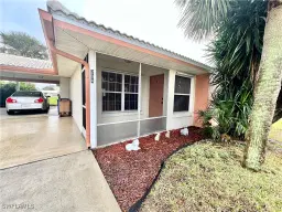 Picture of 204 Oakmont Pkwy, Lehigh Acres, FL 33936