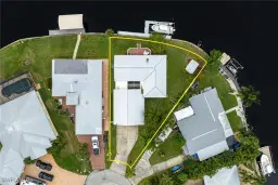 Picture of 2008 Aruba Ave, Fort Myers, FL 33905