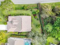 Picture of 744 Belville Blvd, Naples, FL 34104