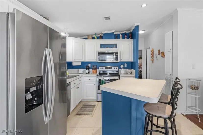 Picture of 3073 Sloop Ln, St. James City FL 33956