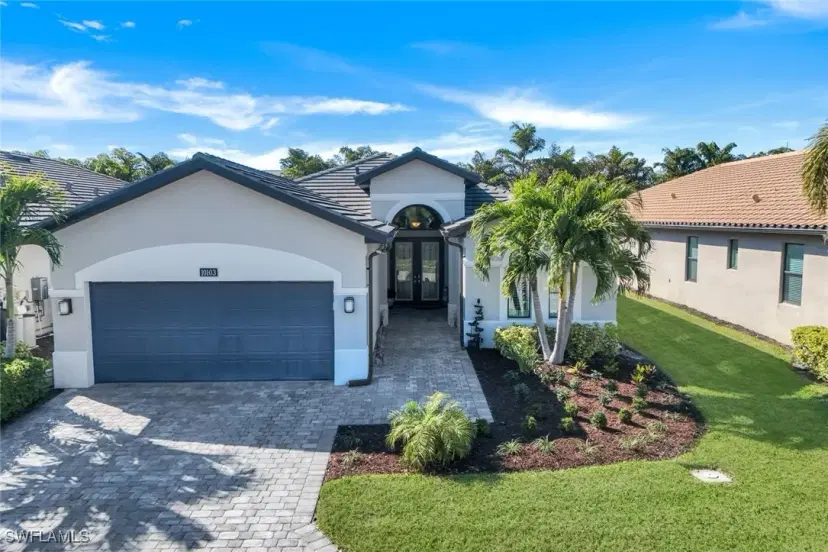 Picture of 10103 Palazzo Dr, Naples FL 34119