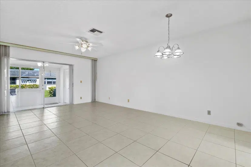 Picture of 2561 Emory Drive W C, West Palm Beach FL 33415