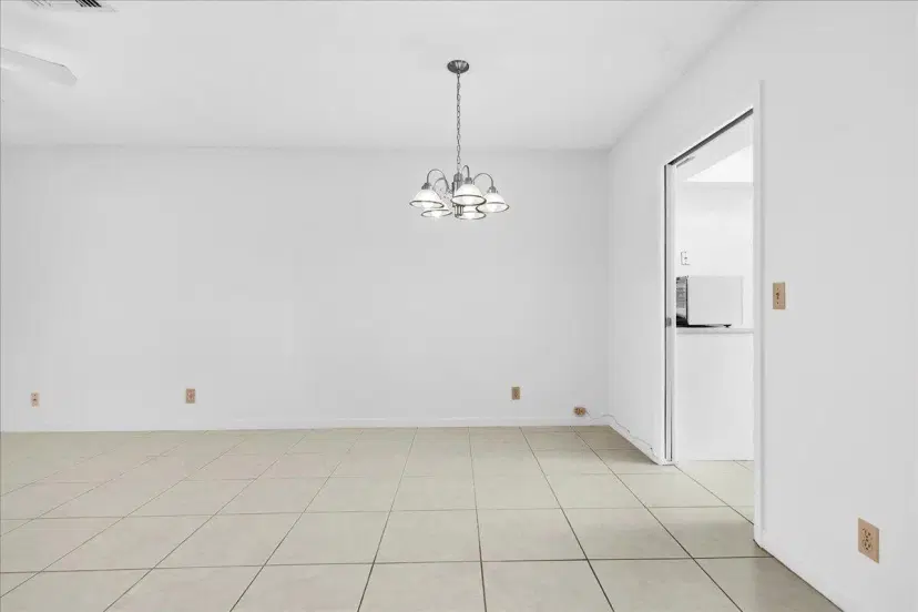 Picture of 2561 Emory Drive W C, West Palm Beach FL 33415