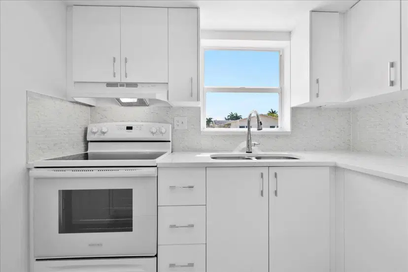 Picture of 2561 Emory Drive W C, West Palm Beach FL 33415