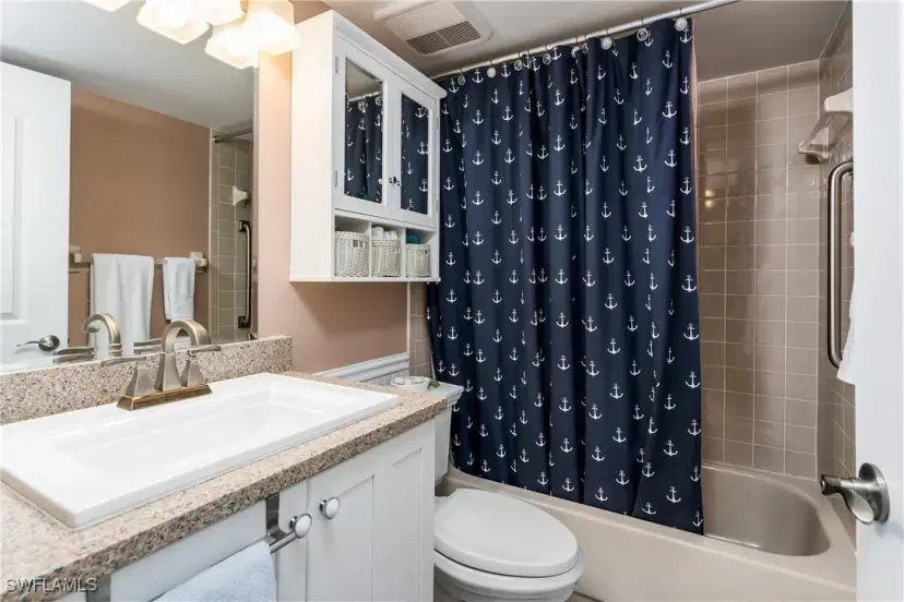 Picture of 300 Stevens Landing Dr C205, Marco Island FL 34145