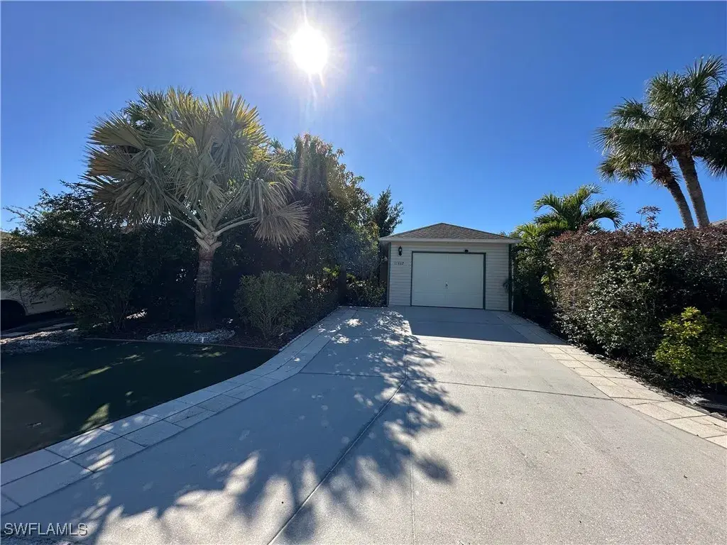 Picture of 11662 Pawley Ave, Bonita Springs, FL 34135