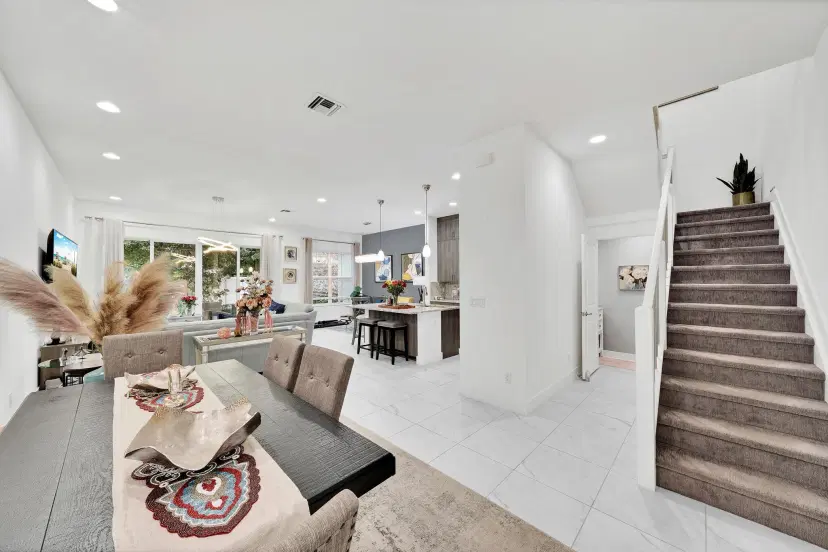 Picture of 4821 Pointe Midtown Road, Palm Beach Gardens FL 33418