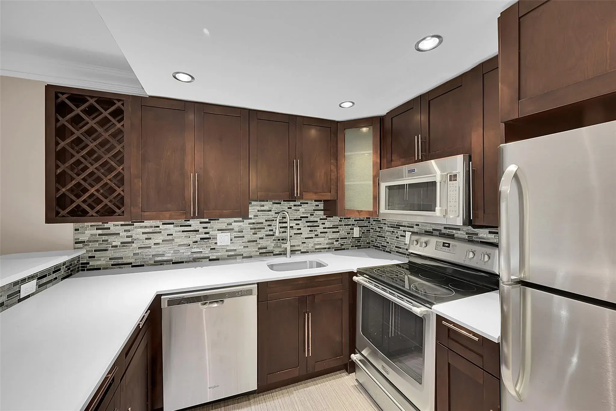 Picture of 101 E Mcnab Rd 411, Pompano Beach, FL 33060