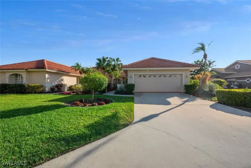 Picture of 11827 Quail Village Way, Naples FL 34119