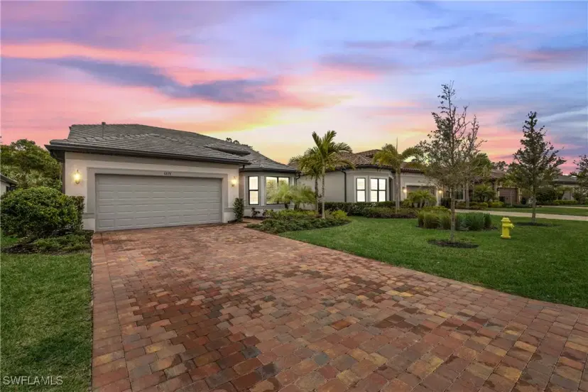 Picture of 6878 Winding Cypress Dr, Naples FL 34114