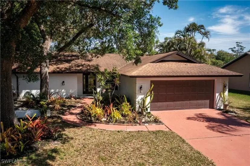 Picture of 5769 Beechwood Trl, Fort Myers FL 33919