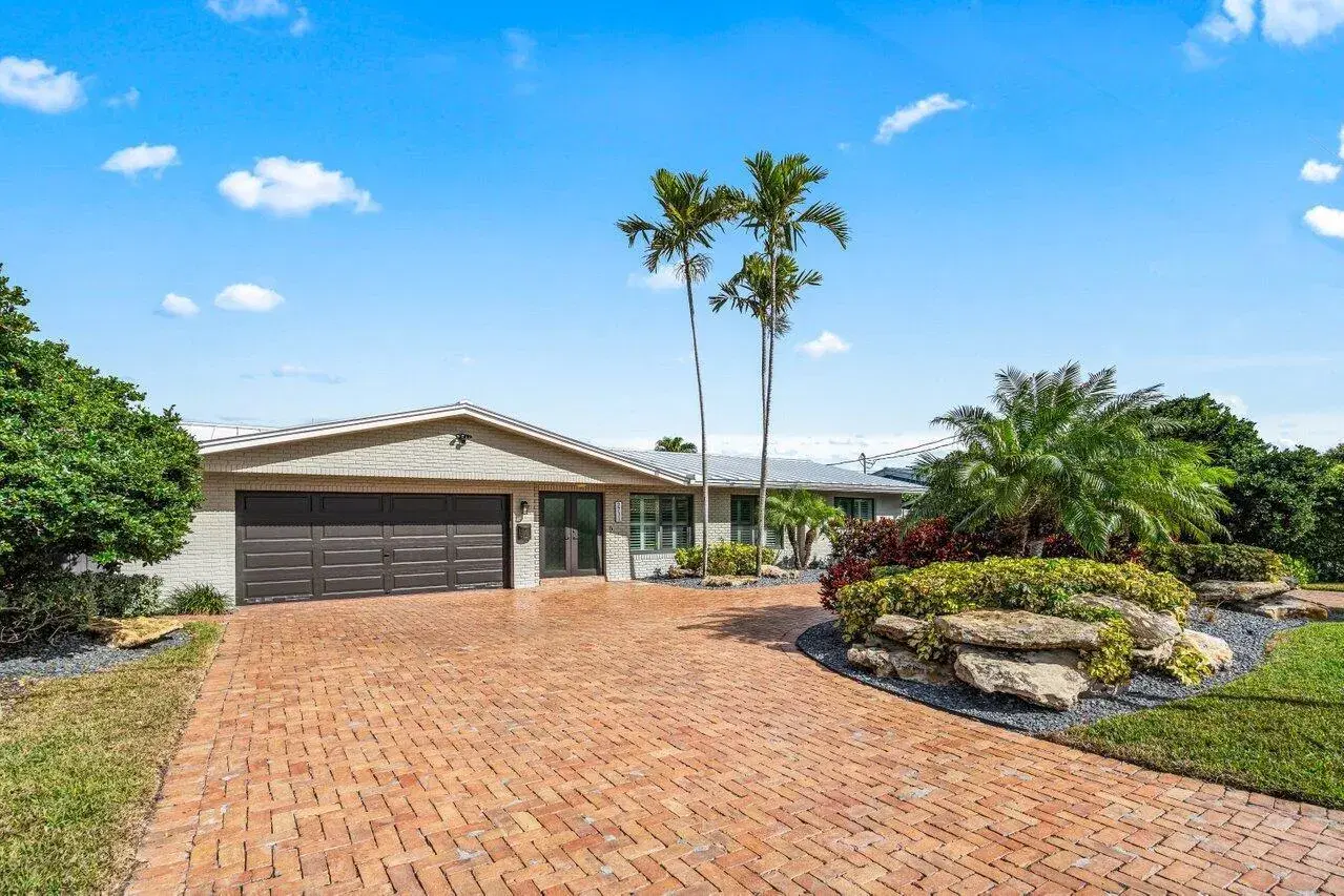 Picture of 2711 NE 5Th Street, Pompano Beach, FL 33062