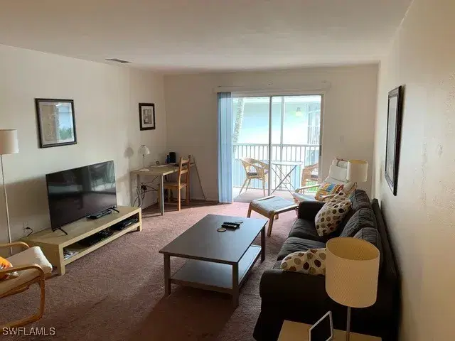 Picture of 1849 Maravilla Ave A21, Fort Myers FL 33901