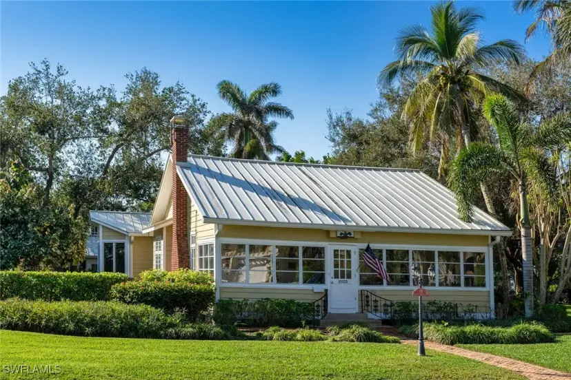 Picture of 88 66 11Th Ave S, Naples FL 34102